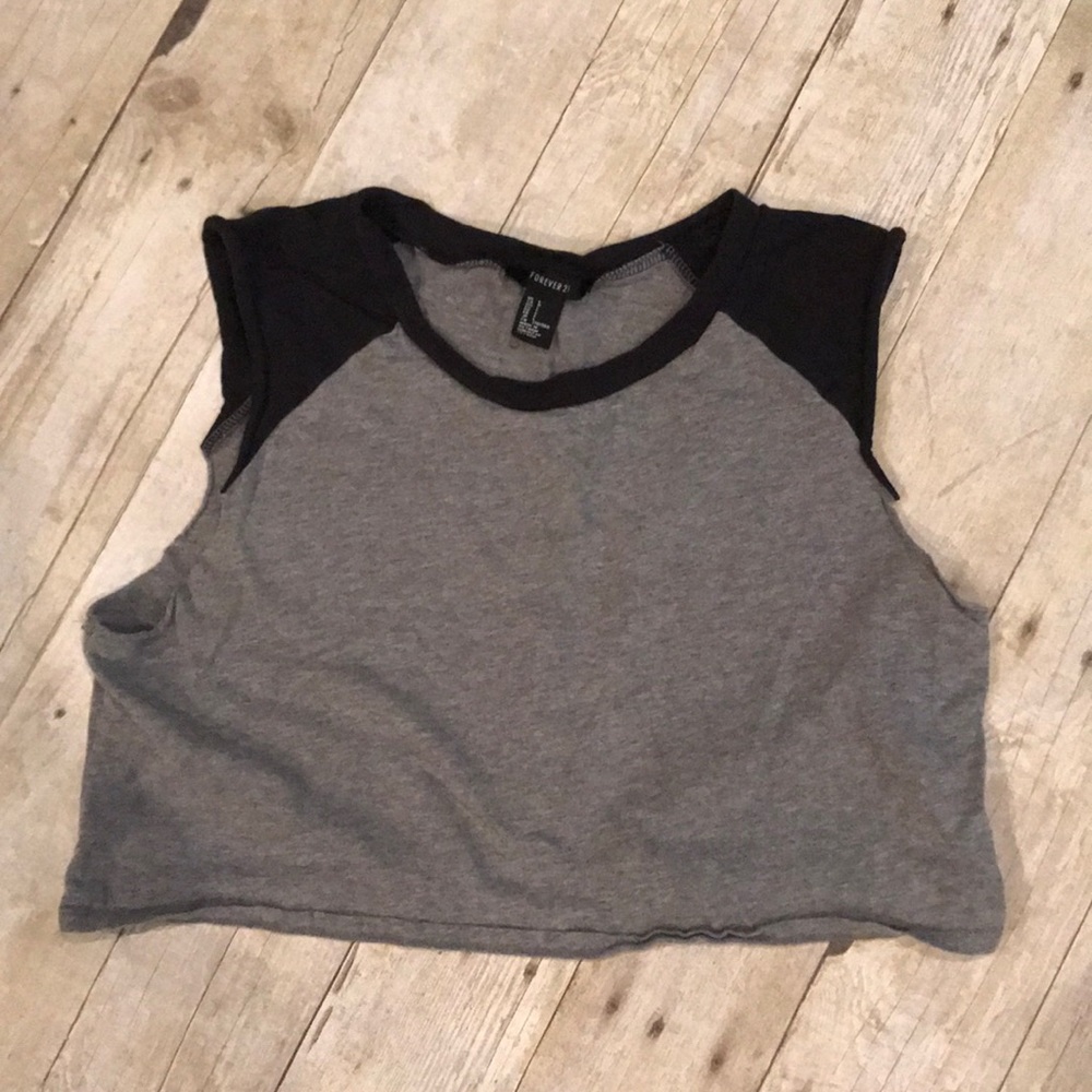 Forever 21 Crop Top size L